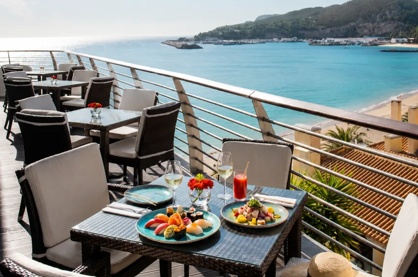 Paragliding nutrition and recovery between flying days
